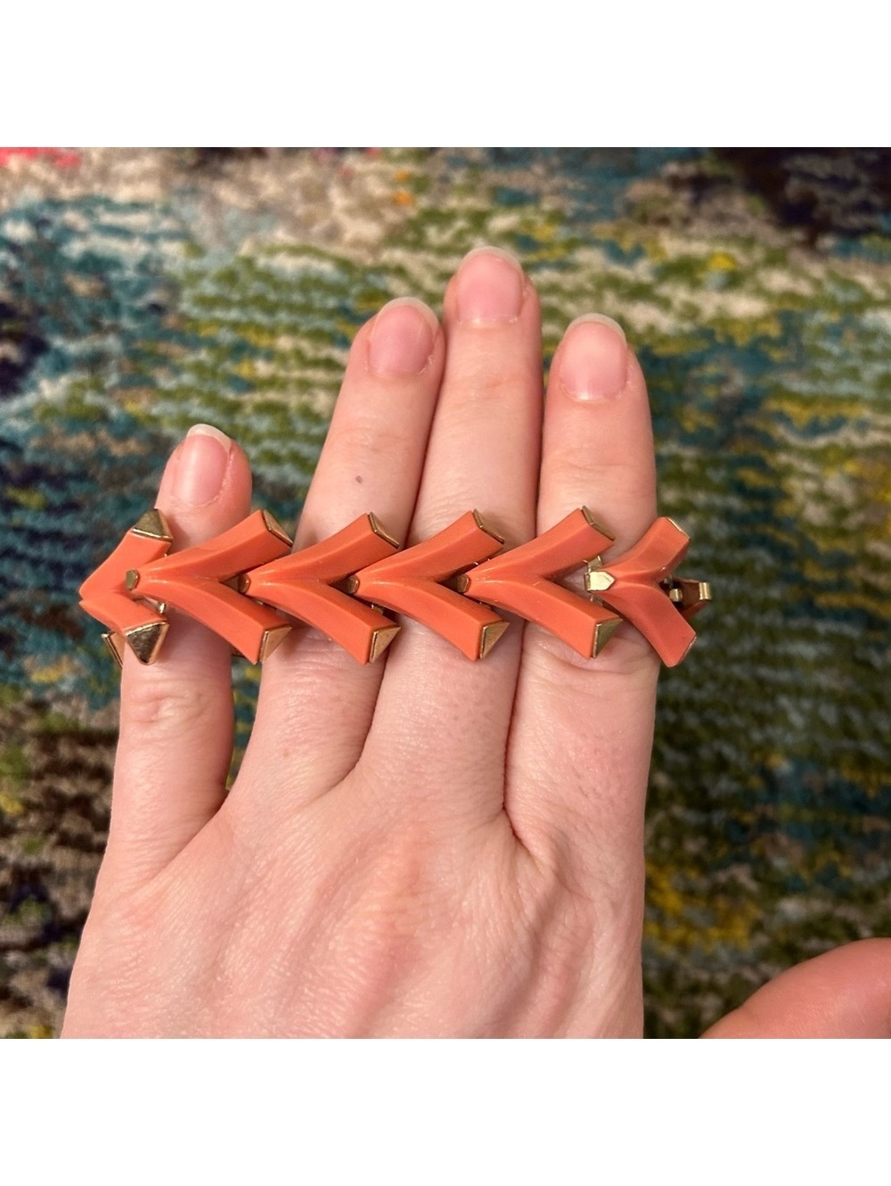 Vintage Signed Trifari Valencia Salmon Lucite and Gold Tone Bracelet